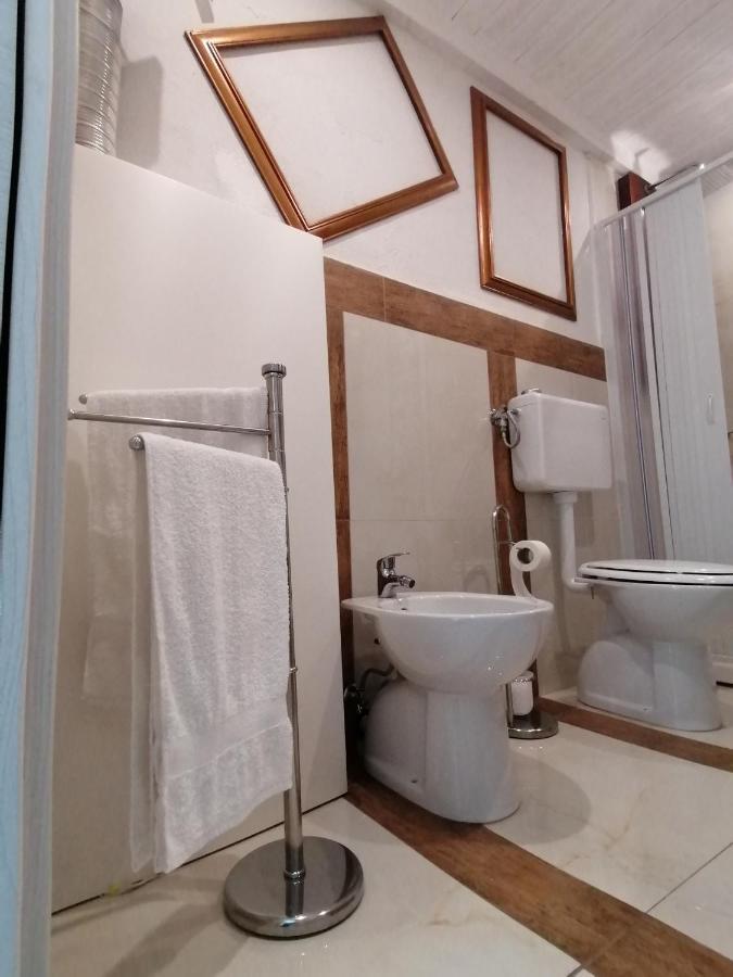 L'Antico Palazzo Rooms カターニア エクステリア 写真