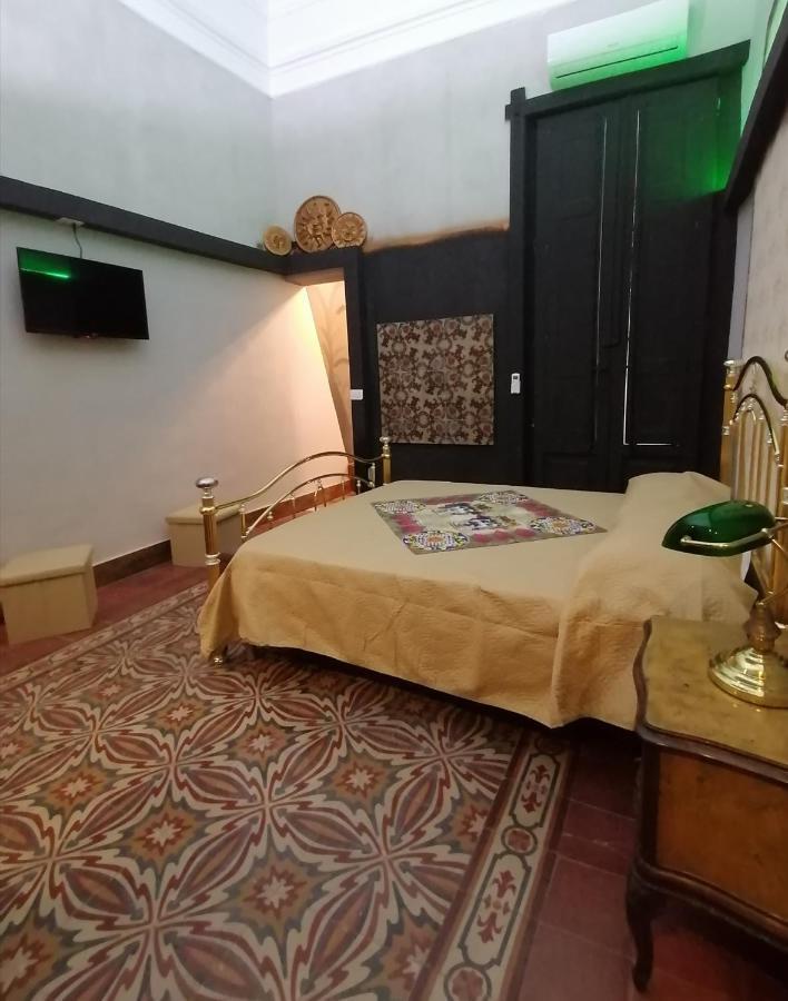 L'Antico Palazzo Rooms カターニア エクステリア 写真